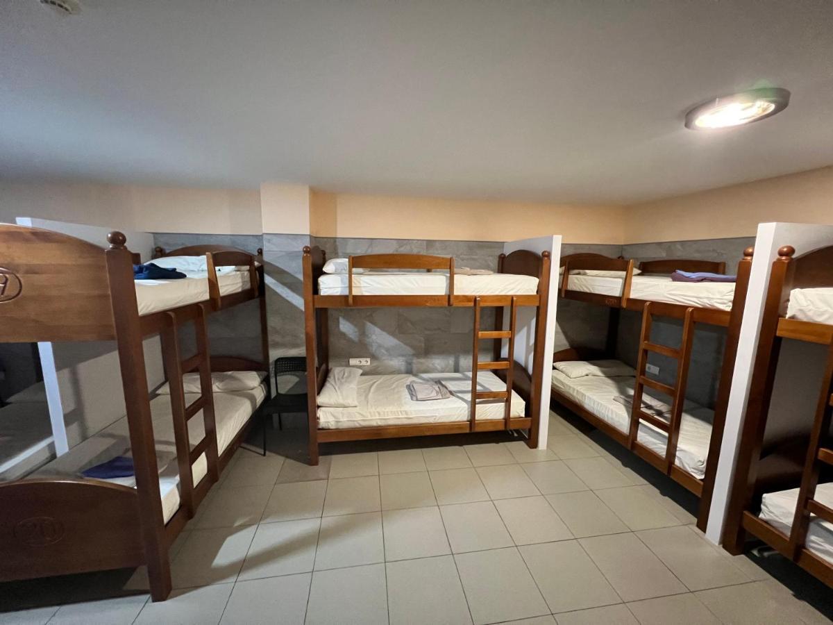 Albergue Casa Mariela Solo Peregrinos Con Credenciales Torres del Rio Buitenkant foto