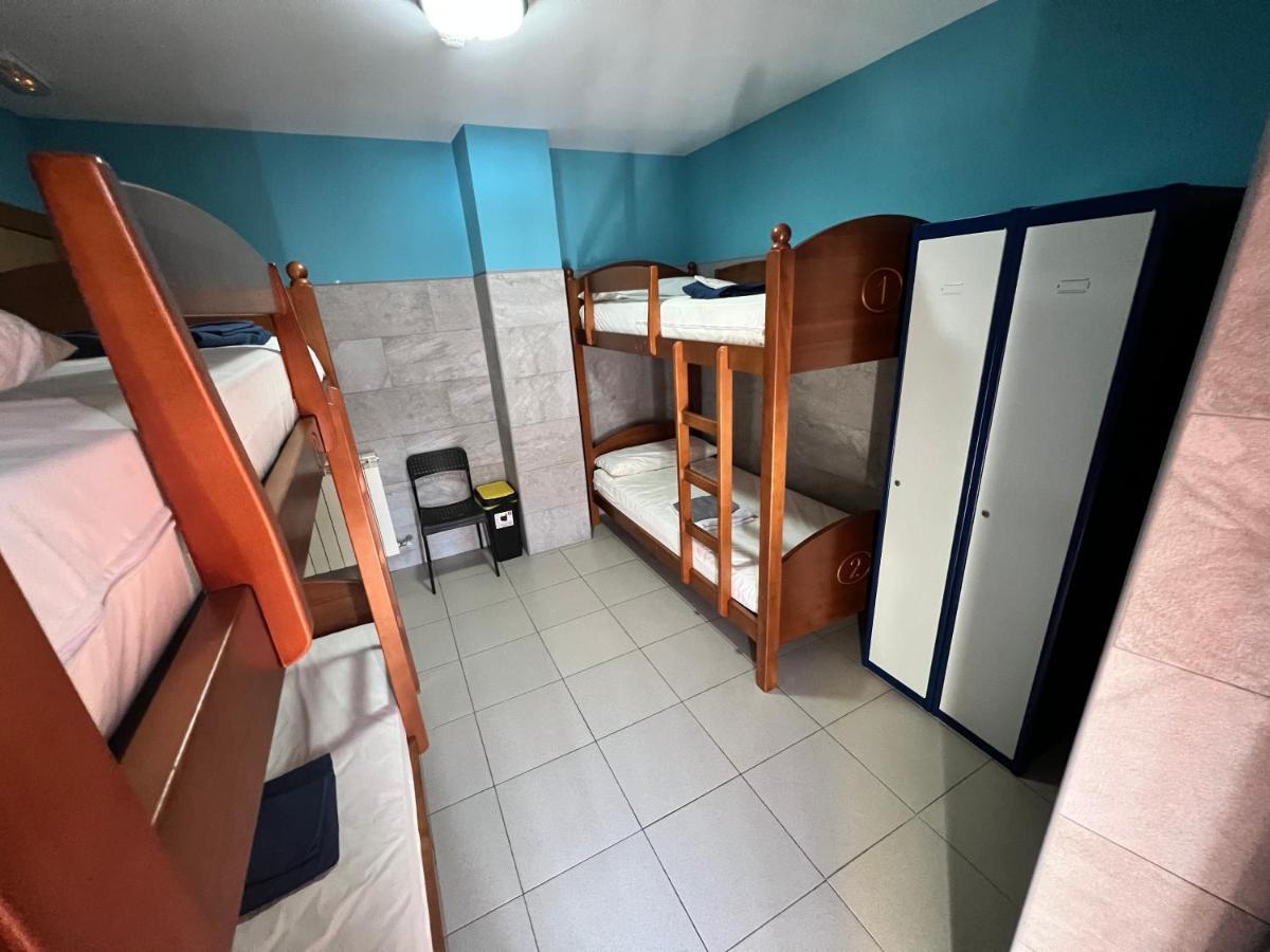 Albergue Casa Mariela Solo Peregrinos Con Credenciales Torres del Rio Buitenkant foto