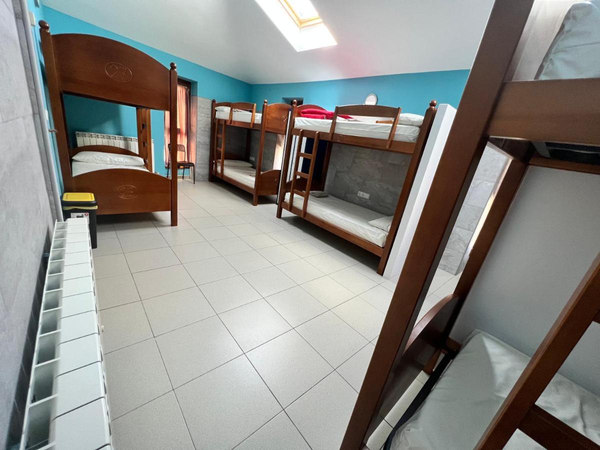 Albergue Casa Mariela Solo Peregrinos Con Credenciales Torres del Rio Buitenkant foto